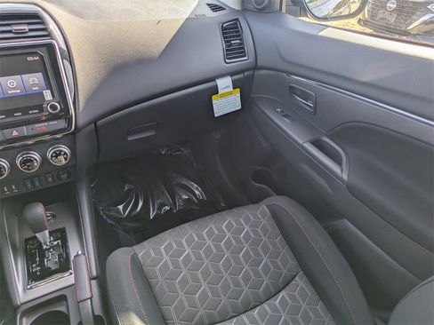 New 2025 Mitsubishi Outlander Sport LE image 17