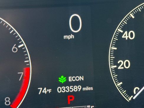 Used 2024 Honda HR-V LX image 17