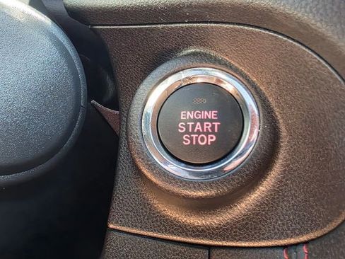 Used 2020 Subaru Impreza 2.0i Sport image 37