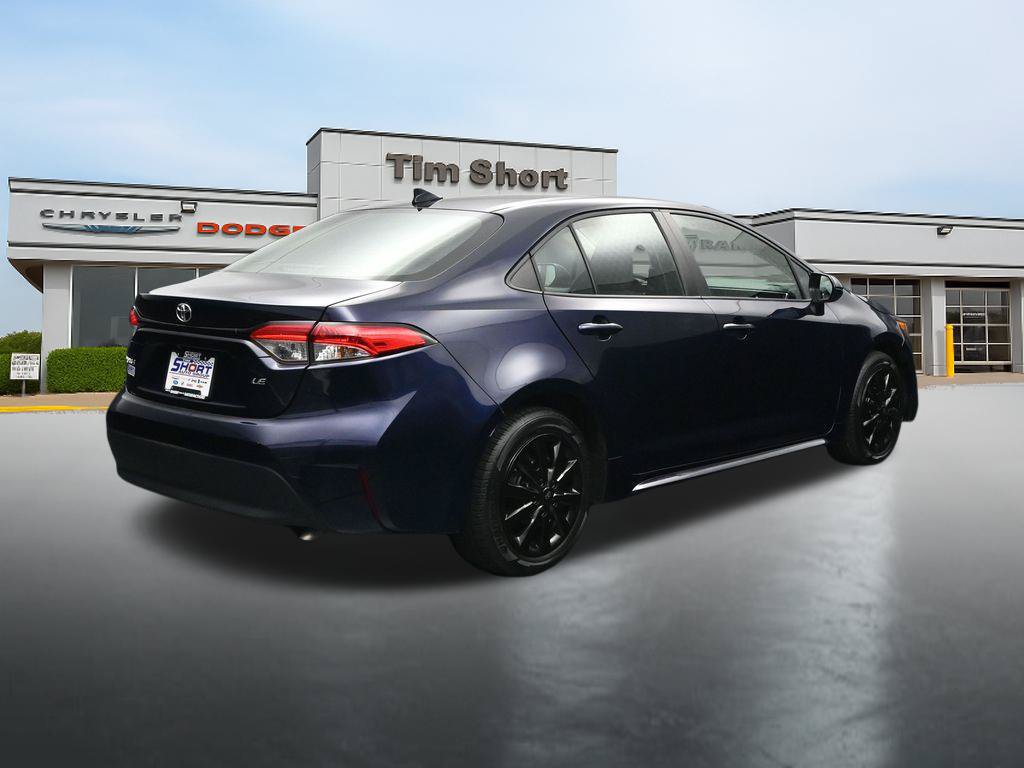 Used 2024 Toyota Corolla LE FWD image 5