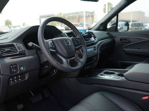 Certified 2026 Honda Ridgeline TrailSport image 2