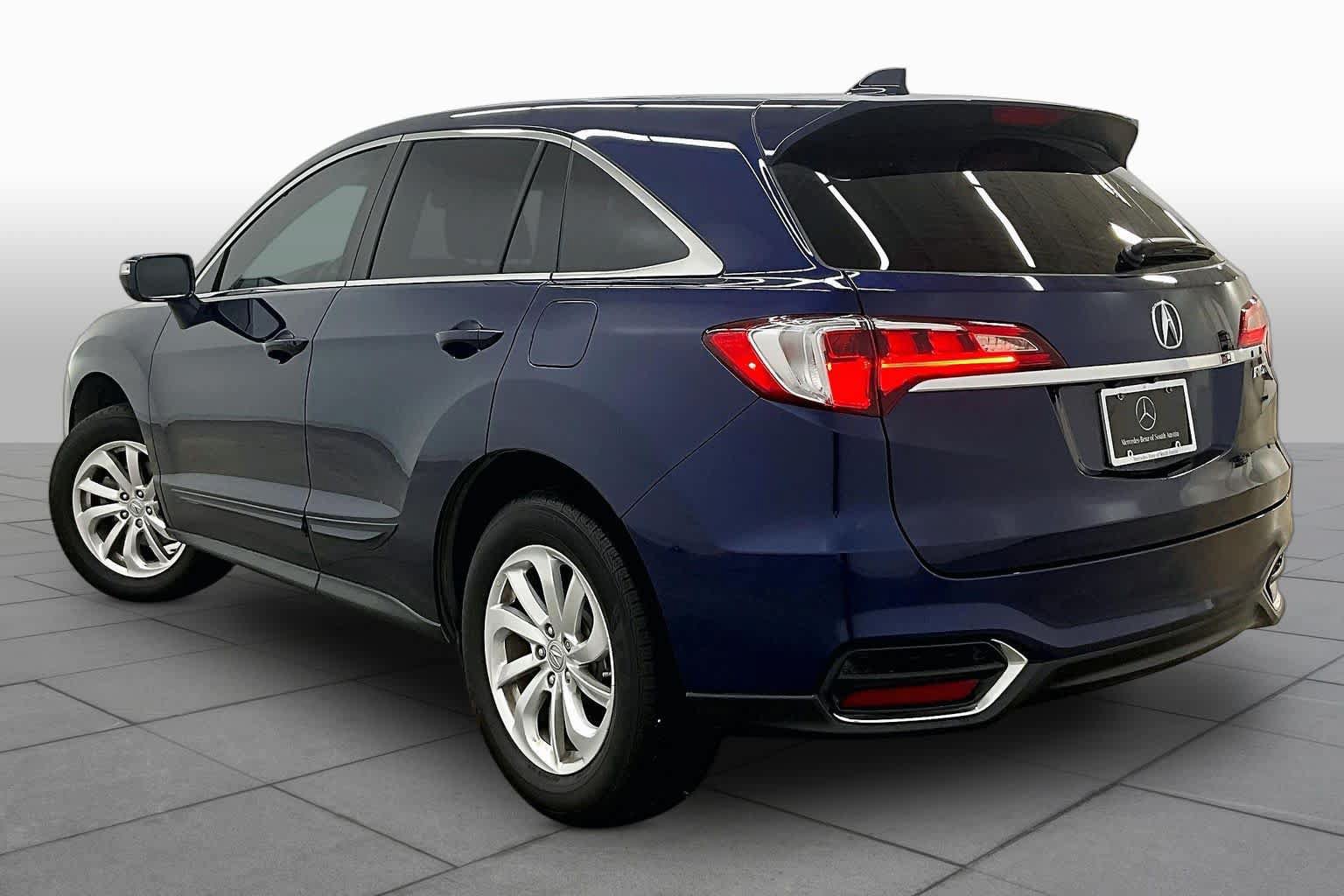 Used 2018 Acura RDX w/ Tech & AcuraWatch Plus Pack FWD image 12