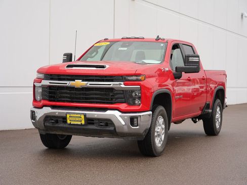 Used 2025 Chevrolet Silverado 3500 LT w/ All Star Edition image 7