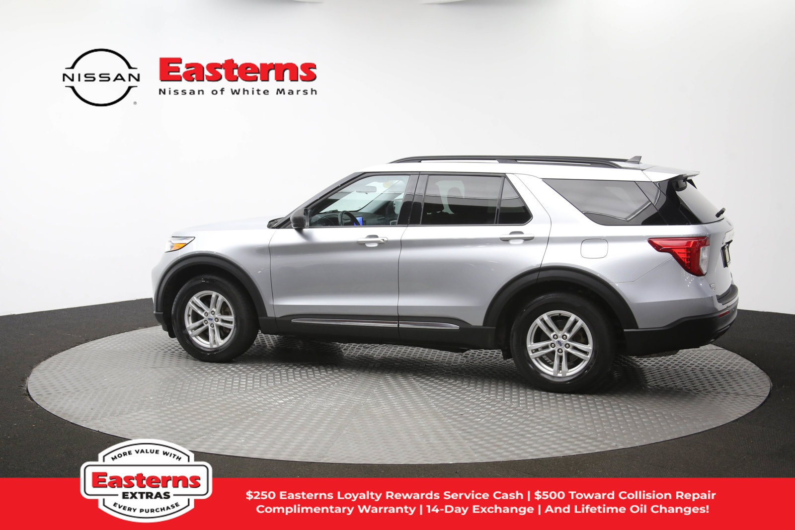 Used 2023 Ford Explorer XLT RWD image 56