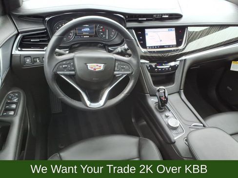 Used 2023 Cadillac XT6 Premium Luxury w/ Technology Package image 23