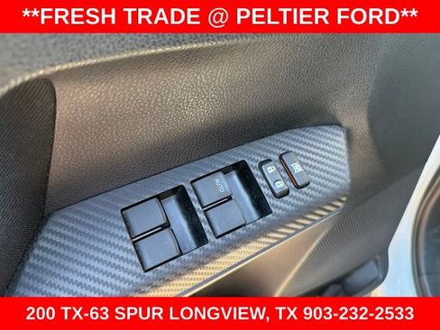 Used 2013 Toyota RAV4 XLE FWD image 11