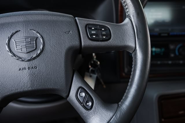 Used 2003 Cadillac Escalade AWD image 56