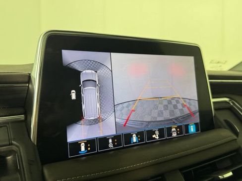 Used 2021 GMC Yukon SLT w/ SLT Premium Package RWD image 15