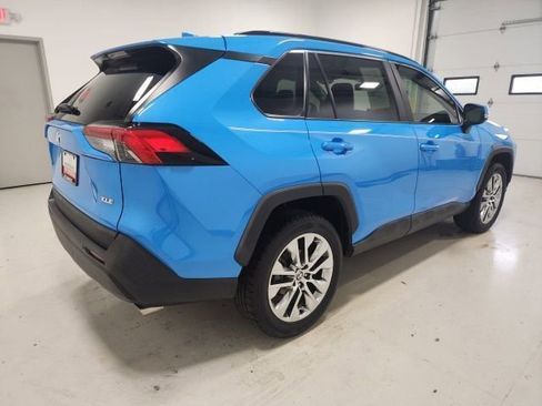 Certified 2021 Toyota RAV4 XLE Premium FWD image 12