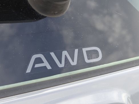 Used 2024 Honda CR-V LX image 7