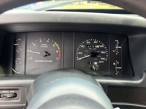 Used 1989 Ford Mustang LX RWD image 13