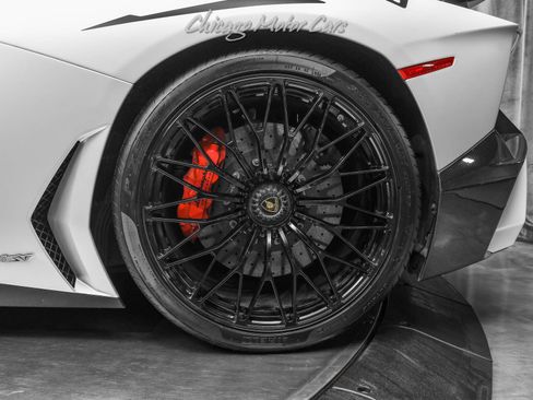 Used 2016 Lamborghini Aventador LP 750-4 Superveloce AWD/4WD image 67
