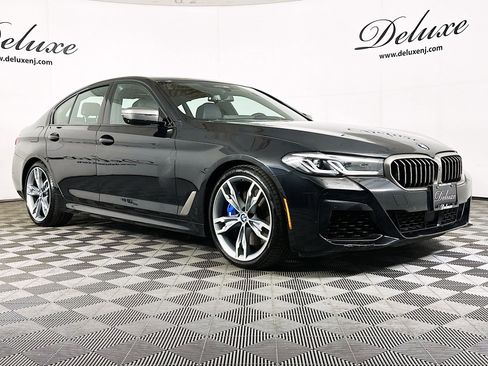 Used 2023 BMW M550i xDrive w/ Executive Package AWD/4WD image 1