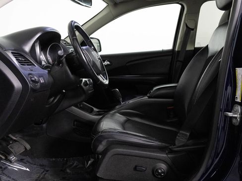 Used 2019 Dodge Journey Crossroad image 16