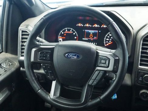 Used 2016 Ford F150 XLT w/ Equipment Group 302A Luxury image 21