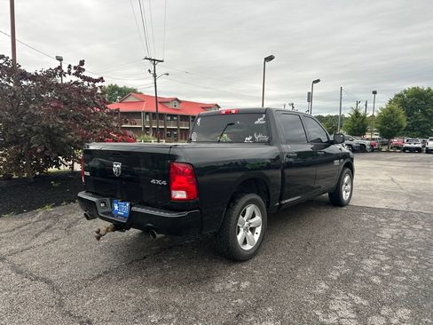 Used 2016 RAM 1500 Express w/ Popular Equipment Group AWD/4WD image 3