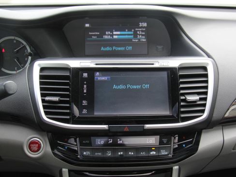 Used 2017 Honda Accord EX image 14