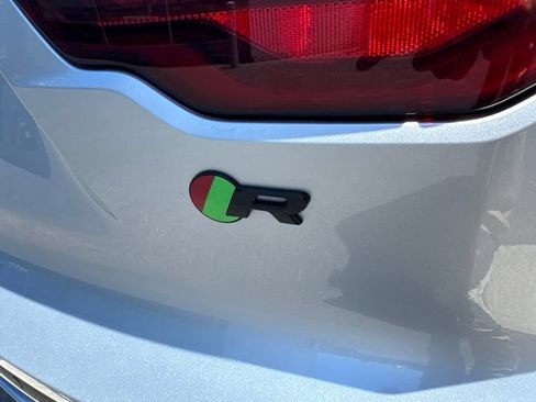 Used 2022 Jaguar F-TYPE R AWD/4WD image 10