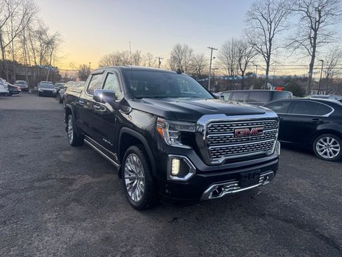 Used 2019 GMC Sierra 1500 Denali w/ Denali Ultimate Package image 3