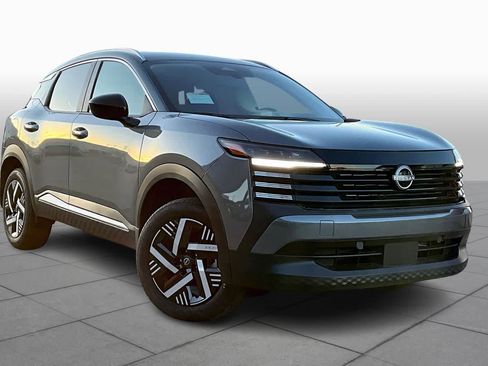 New 2026 Nissan Kicks SV image 2