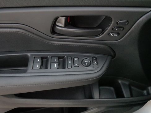 Certified 2026 Honda Odyssey EX-L image 19
