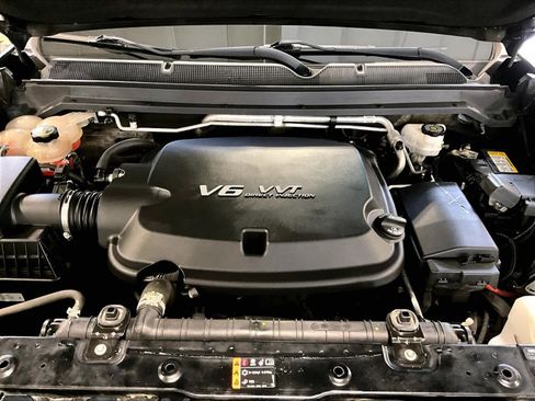 Used 2019 Chevrolet Colorado ZR2 w/ ZR2 Midnight Special Edition image 30