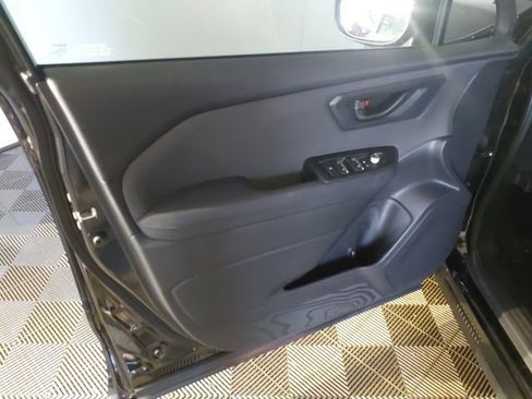 Used 2026 Subaru Forester Premium AWD/4WD image 17