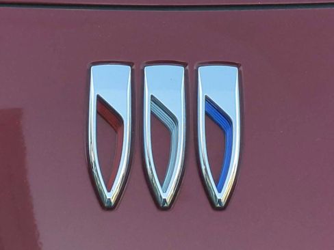 Used 2024 Buick Envista Preferred image 8