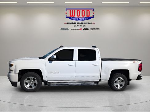 Used 2018 Chevrolet Silverado 1500 LT w/ All Star Edition AWD/4WD image 6