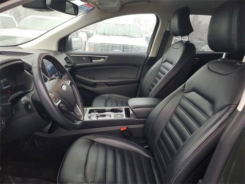 Certified 2022 Ford Edge SEL w/ Convenience Package image 12