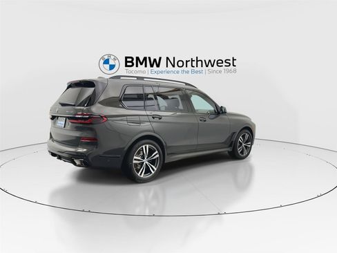 New 2026 BMW X7 xDrive40i w/ M Sport Package image 3