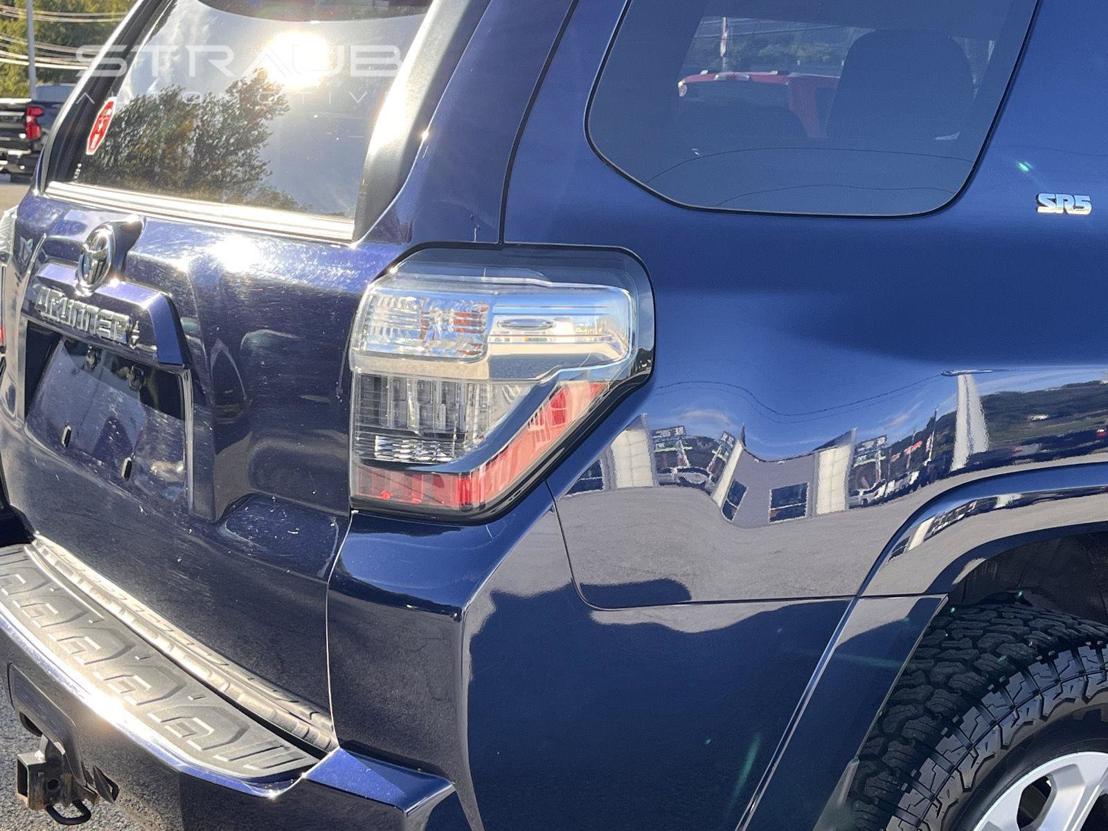 Used 2023 Toyota 4Runner SR5 AWD/4WD image 8