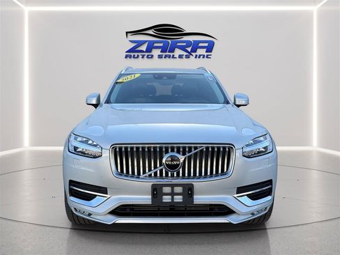 Used 2021 Volvo XC90 T6 Inscription w/ Climate Package AWD/4WD image 2