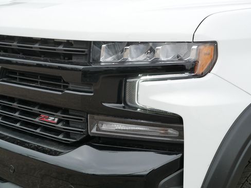 Certified 2022 Chevrolet Silverado 1500 LT Trail Boss w/ Safety Package AWD/4WD image 16