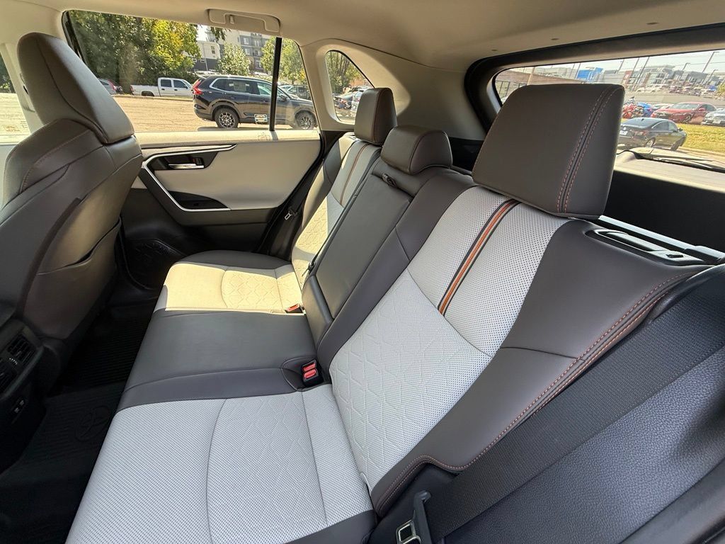 Used 2019 Toyota RAV4 Adventure w/ Cold Weather Package AWD/4WD image 30