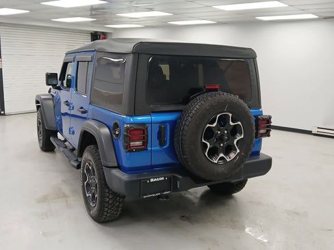 Used 2021 Jeep Wrangler Unlimited Sport image 4