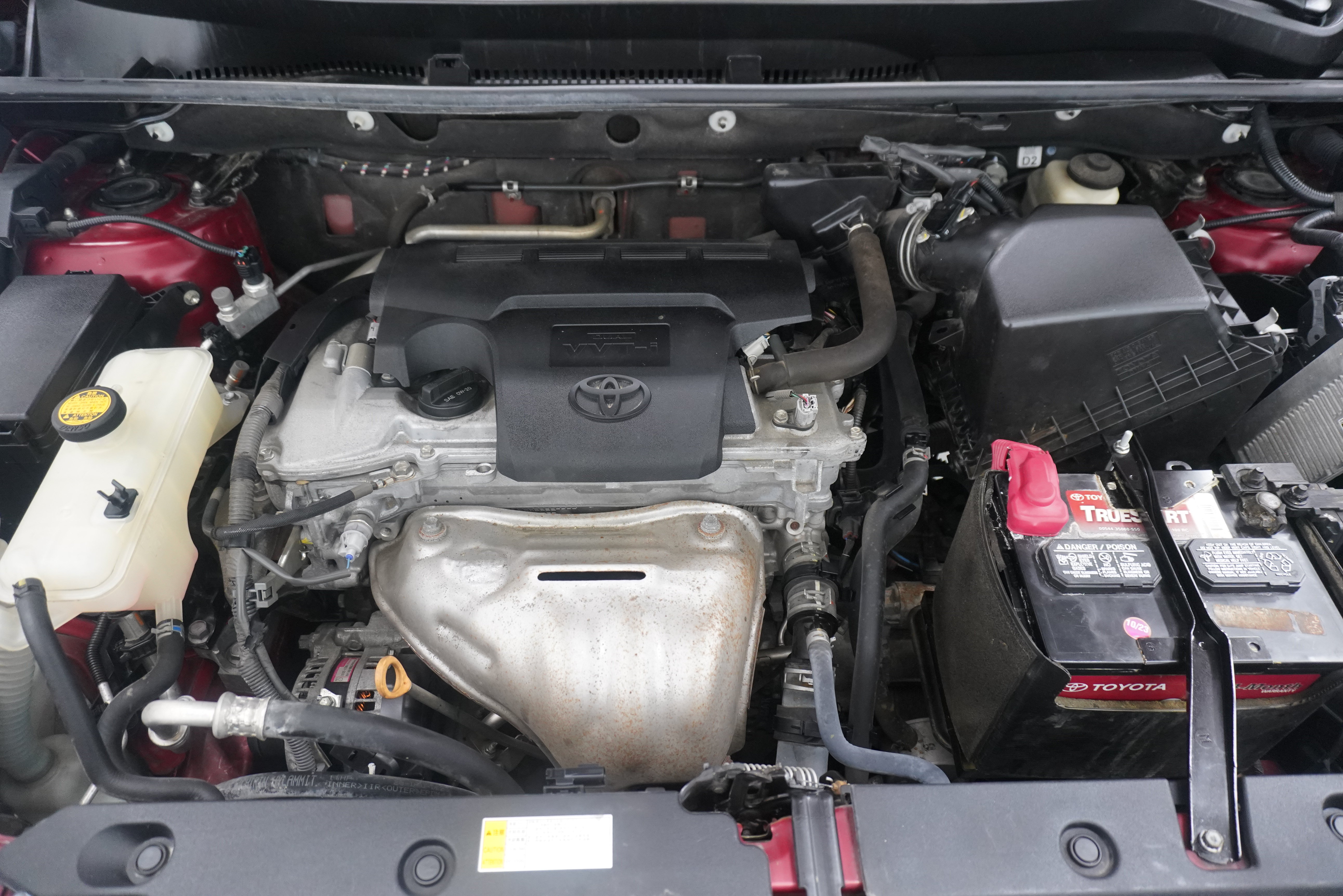 Used 2018 Toyota RAV4 XLE FWD image 32