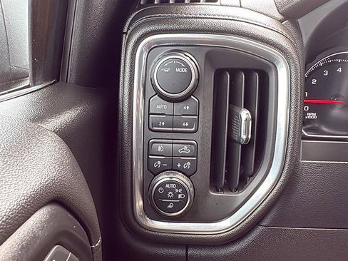 Used 2022 Chevrolet Silverado 1500 RST w/ LPO, Blackout Package AWD/4WD image 23