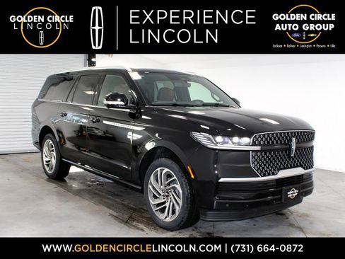 New 2026 Lincoln Navigator L Reserve AWD/4WD image 1