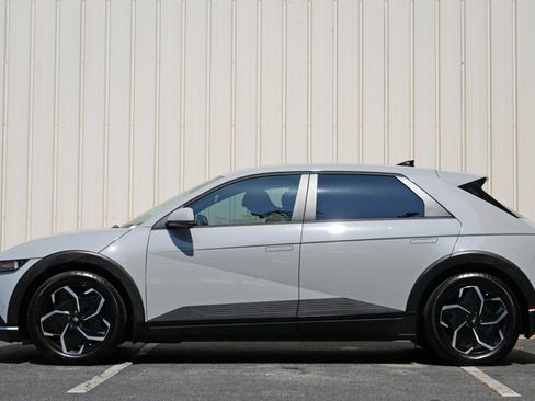 Used 2024 Hyundai Ioniq 5 SEL RWD image 8