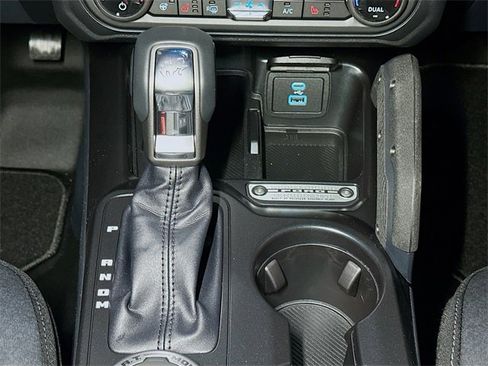 New 2025 Ford Bronco Badlands w/ Sasquatch Package image 11