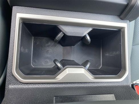 Used 2025 Toyota Tacoma Trailhunter image 23