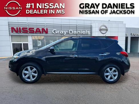 Used 2009 Nissan Murano SL w/ Technology Pkg FWD image 4