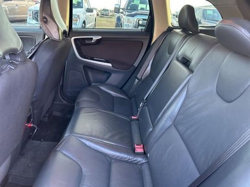 Used 2010 Volvo XC60 T6 image 30