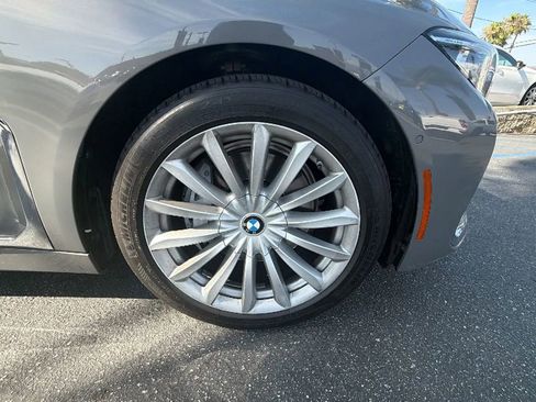 Used 2022 BMW 740i w/ Premium Package RWD image 16