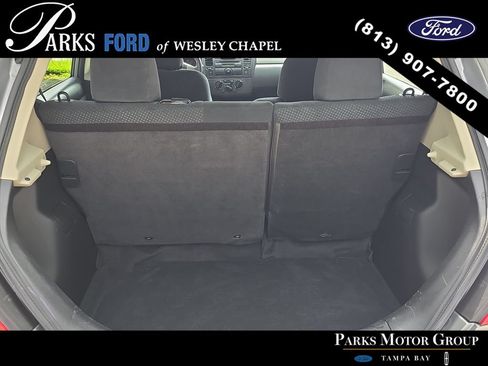 Used 2012 Nissan Versa 1.8 S FWD image 10