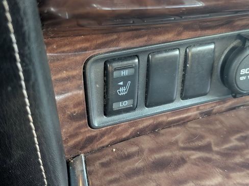 Used 2017 Nissan Armada SV w/ Driver Package image 23