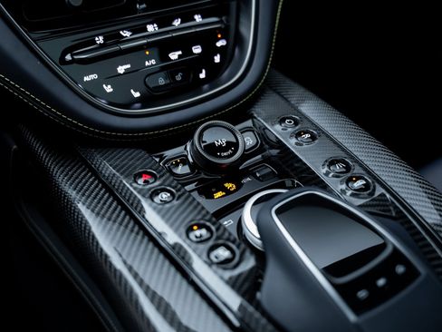 Used 2023 Aston Martin DBX 707 image 55