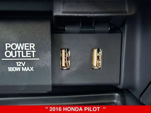 Used 2016 Honda Pilot Elite image 26