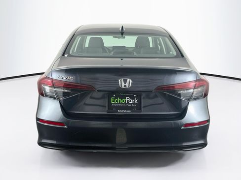 Used 2025 Honda Civic LX image 7